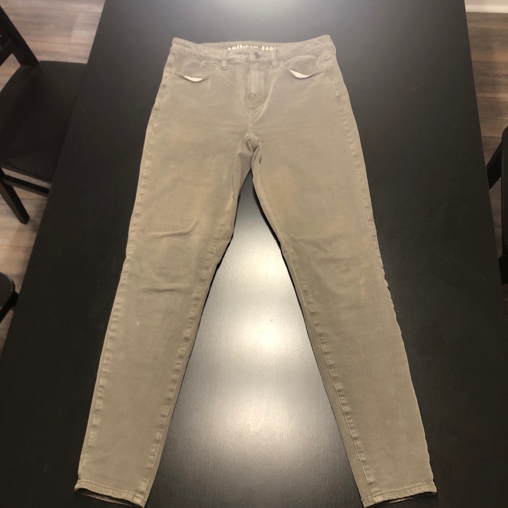 Olive American Eagle super high waisted jeggings
